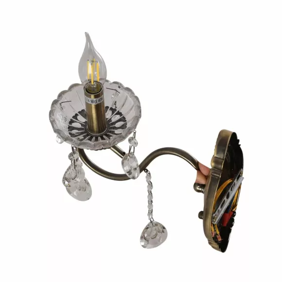 Бра Lumion Classi Luina 8346/1W, декоративные элементы крупным планом Бра Lumion Classi Luina 8346/1W, декоративные элементы крупным планом
