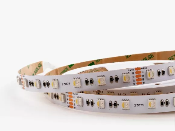 Светодиодная лента LEDS POWER 5050 60/м (19,2Вт/м) 24В RGBW 004051 Светодиодная лента LEDS POWER 5050 60/м (19,2Вт/м) 24В RGBW 004051