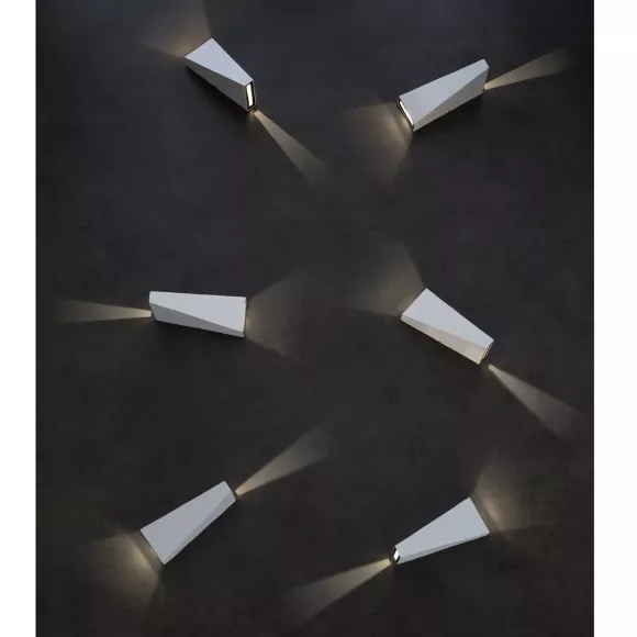 Уличный настенный светильник Arte Lamp Cometa A1524AL-2BK Уличный настенный светильник Arte Lamp Cometa A1524AL-2BK