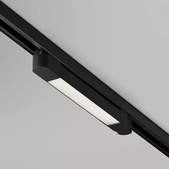 Трековый трехфазный светильник Maytoni Basis TR196-3-10W4K-B