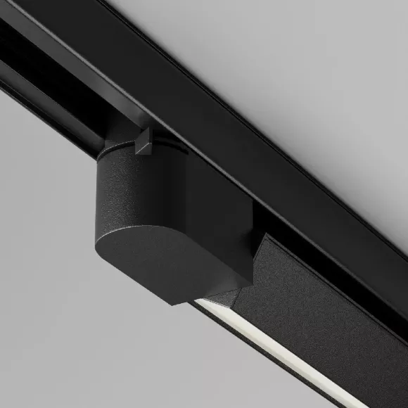 Трековый трехфазный светильник Maytoni Basis TR196-3-10W4K-B