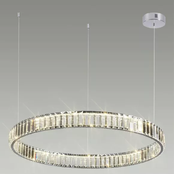 Подвесной светильник Odeon Light Vekia 4930/45L, Хром, Прозрачный, Нейтральный белый, декоративные элементы крупным планом Подвесной светильник Odeon Light Vekia 4930/45L, Хром, Прозрачный, Нейтральный белый, декоративные элементы крупным планом
