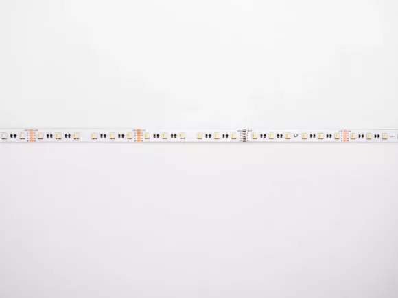 Светодиодная лента LEDS POWER 5050 60/м (19,2Вт/м) 24В RGBWW 004143 Светодиодная лента LEDS POWER 5050 60/м (19,2Вт/м) 24В RGBWW 004143