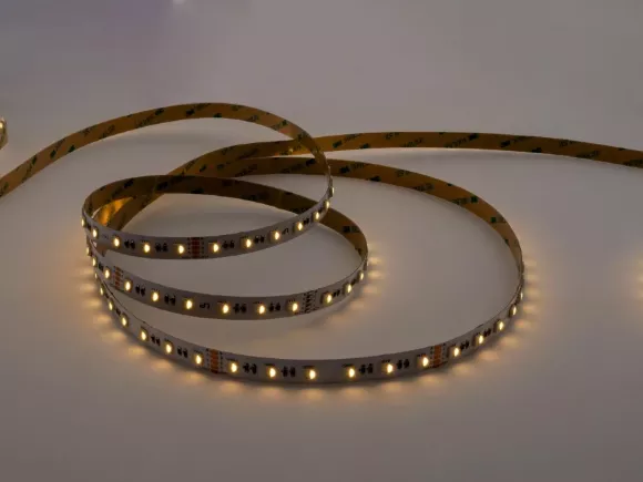 Светодиодная лента LEDS POWER 5050 60/м (19,2Вт/м) 24В RGBWW 004143 Светодиодная лента LEDS POWER 5050 60/м (19,2Вт/м) 24В RGBWW 004143