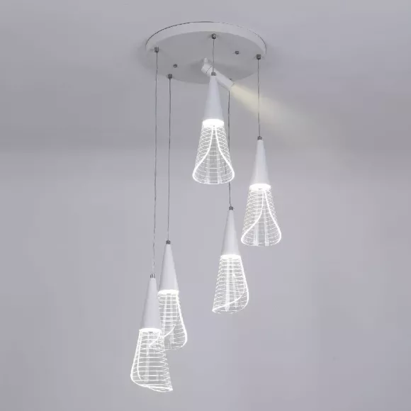 Каскадная люстра LED4U L7106-6 WТ, декоративные элементы крупным планом Каскадная люстра LED4U L7106-6 WТ, декоративные элементы крупным планом