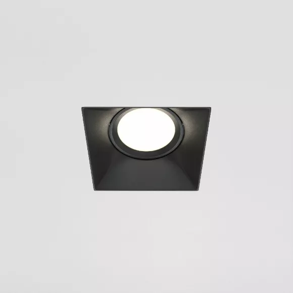 Встраиваемый светильник Maytoni Dot DL042-01-SQ-B, Черный, Алюминий, Современный стиль, вид сверху Встраиваемый светильник Maytoni Dot DL042-01-SQ-B, Черный, Алюминий, Современный стиль, вид сверху