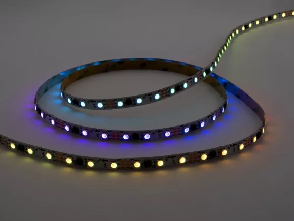 Светодиодная лента LEDS POWER MAGIC-E RGB "бегущий огонь" 5050 60/м (14,4Вт/м) 12В 003450 Светодиодная лента LEDS POWER MAGIC-E RGB "бегущий огонь" 5050 60/м (14,4Вт/м) 12В 003450