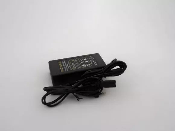 Адаптер LEDS POWER 5А 24В (120Вт) 005690 Адаптер LEDS POWER 5А 24В (120Вт) 005690
