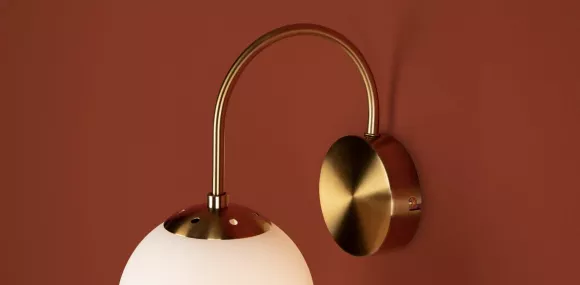 Бра Freya Bora FR2065WL-01BS, Латунь, Белый, Металл Бра Freya Bora FR2065WL-01BS, Латунь, Белый, Металл