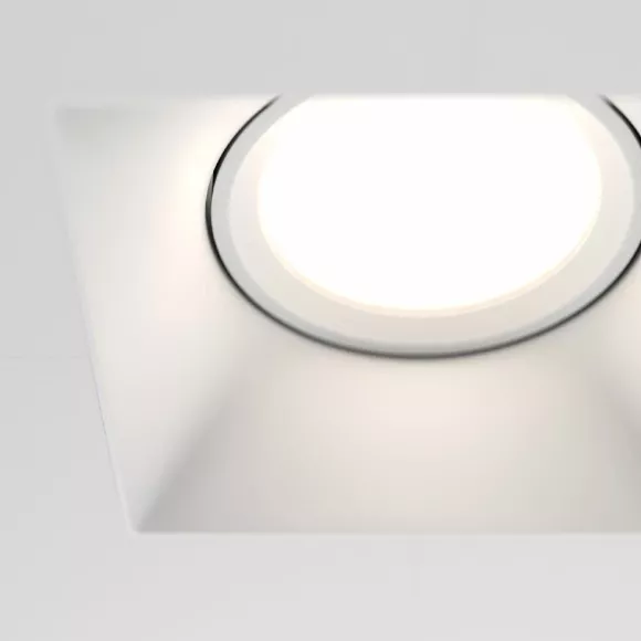 Встраиваемый светильник Maytoni Dot DL042-01-SQ-W Встраиваемый светильник Maytoni Dot DL042-01-SQ-W