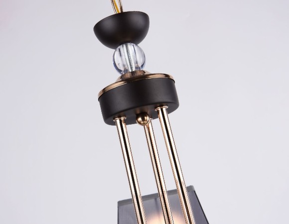 Подвесная люстра Ambrella Light Modern TR4614