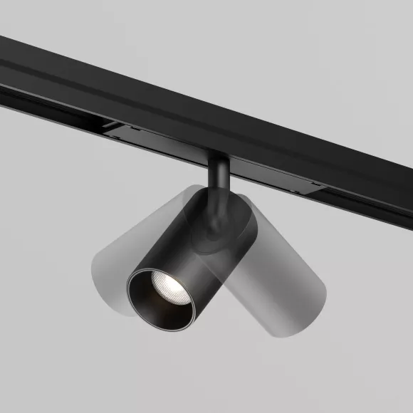 Уличный трековый светильник Maytoni FOCUS LED O-TR02-1-S-8WB4K, Черный, Нейтральный белый, Алюминий, вид снизу Уличный трековый светильник Maytoni FOCUS LED O-TR02-1-S-8WB4K, Черный, Нейтральный белый, Алюминий, вид снизу