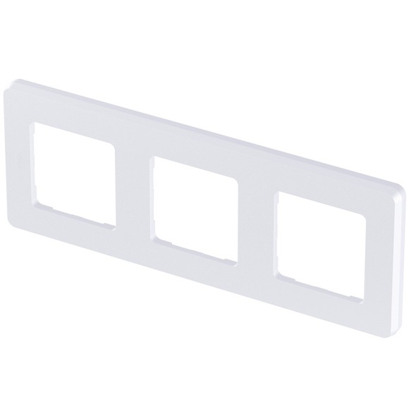 Рамка трехместная Legrand Inspiria 673956
