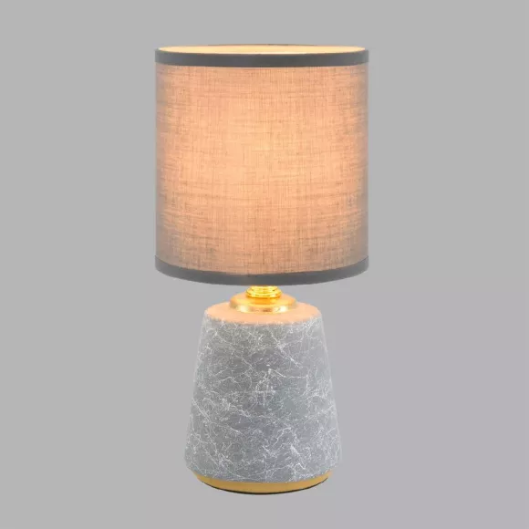Настольная лампа Lumion County Giata 8168/1T, декоративные элементы крупным планом Настольная лампа Lumion County Giata 8168/1T, декоративные элементы крупным планом