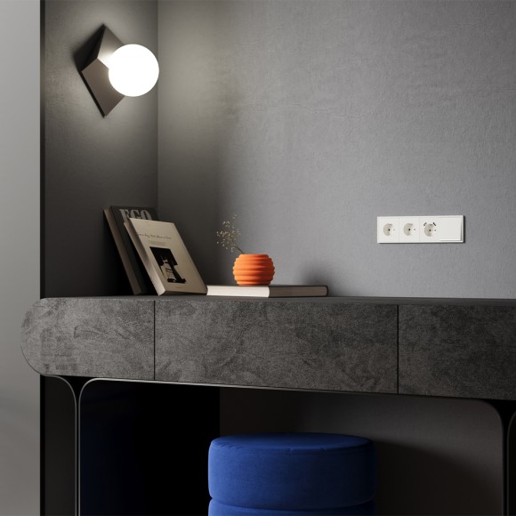 Накладка для розетки с заземлением и защитными шторками Voltum S70 (хлопок) VLS000713