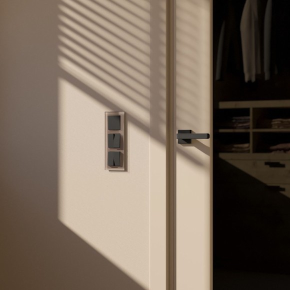 Рамка на 3 поста Werkel Favorit латте 4690389183430 W0031142