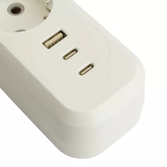 Удлинитель 4-местный с/з с выключателем Stekker Home HM071-41-03 50140 Удлинитель 4-местный с/з с выключателем Stekker Home HM071-41-03 50140