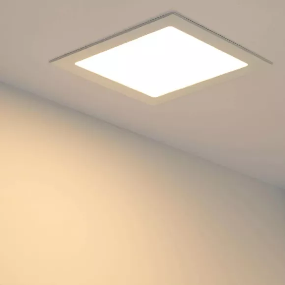 Встраиваемый светодиодный светильник Arlight DL-192x192M-18W Warm White 020134 Встраиваемый светодиодный светильник Arlight DL-192x192M-18W Warm White 020134