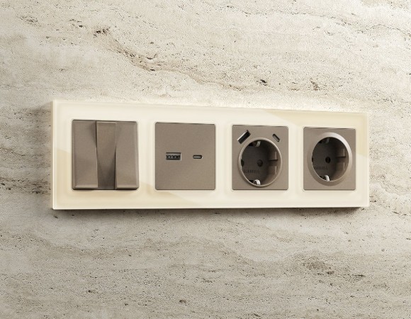 Лицевая панель для розетки с/з со шторками 2USB A+C Ambrella Volt Alfa AP6400