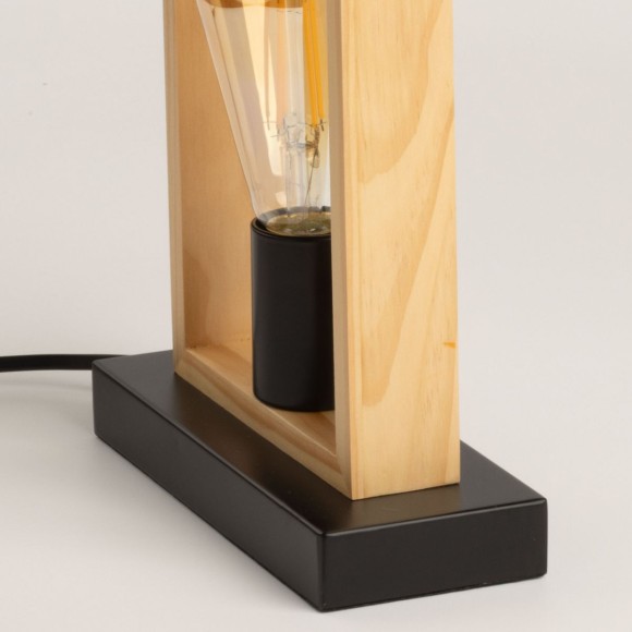 Настольная лампа De Markt Акцент 680033901