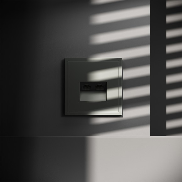 Розетка компьютерная двойная Voltum S70 VLS060206