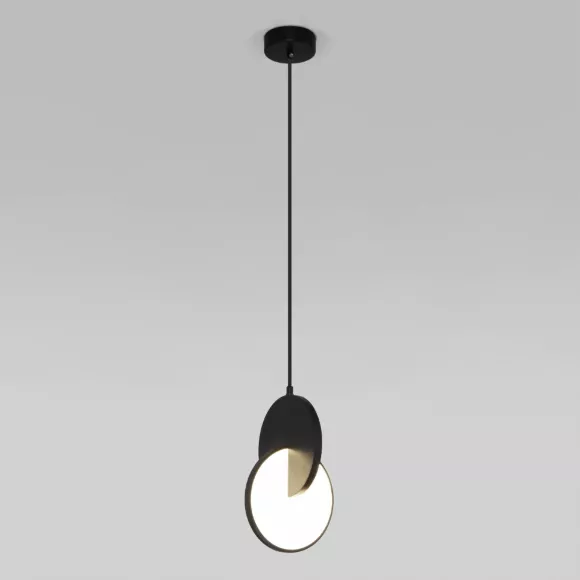 Подвесной светильник Eurosvet Lang 50225/1 LED черный a057338 Подвесной светильник Eurosvet Lang 50225/1 LED черный a057338