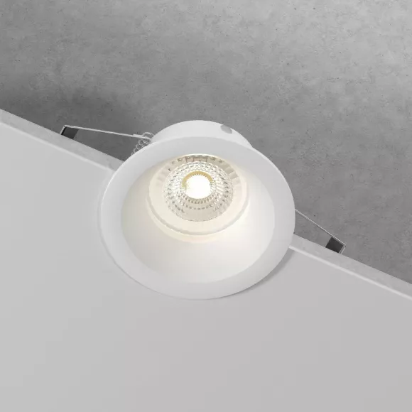 Встраиваемый светильник Elektrostandard Andi 25061/01 4690389215001 a070144 Встраиваемый светильник Elektrostandard Andi 25061/01 4690389215001 a070144