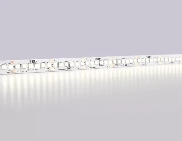 Светодиодная лента Ambrella Light LED Strip 12В 2835 19,2Вт/м 4500K 5м IP20 GS1502 Светодиодная лента Ambrella Light LED Strip 12В 2835 19,2Вт/м 4500K 5м IP20 GS1502