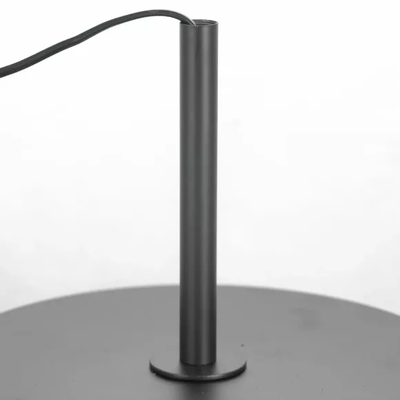 Торшер Lussole Lgo LSP-0590, основание крупным планом Торшер Lussole Lgo LSP-0590, основание крупным планом