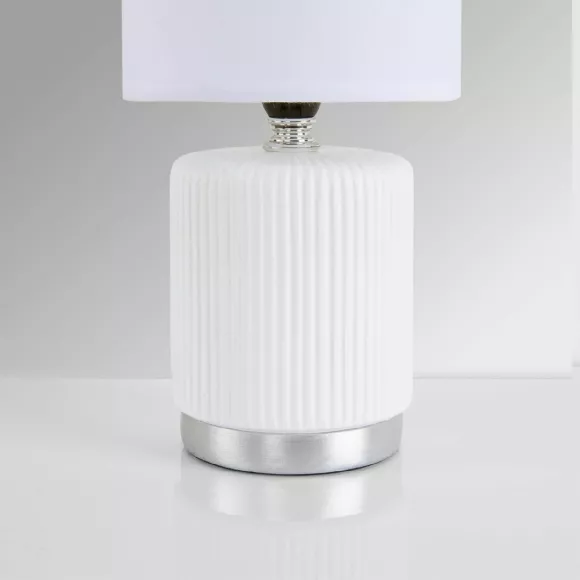 Настольная лампа Lumion County Kaisa 8178/1T, декоративные элементы крупным планом Настольная лампа Lumion County Kaisa 8178/1T, декоративные элементы крупным планом