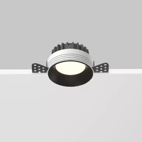 Встраиваемый светильник Maytoni Technical Okno DL055-8W3-4-6K-TRS-B Встраиваемый светильник Maytoni Technical Okno DL055-8W3-4-6K-TRS-B