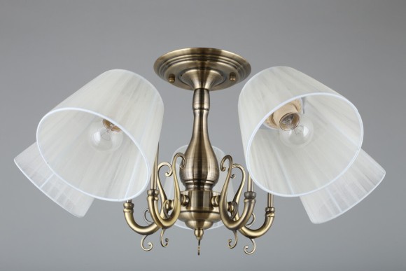 Потолочная люстра Omnilux Leonessa OML-29117-05