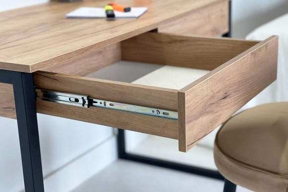 Стол письменный Юниор MBS_SMU-01_2744