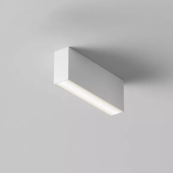 Линейный потолочный светильник Maytoni Basis C068CL-12W3-6K-W Линейный потолочный светильник Maytoni Basis C068CL-12W3-6K-W