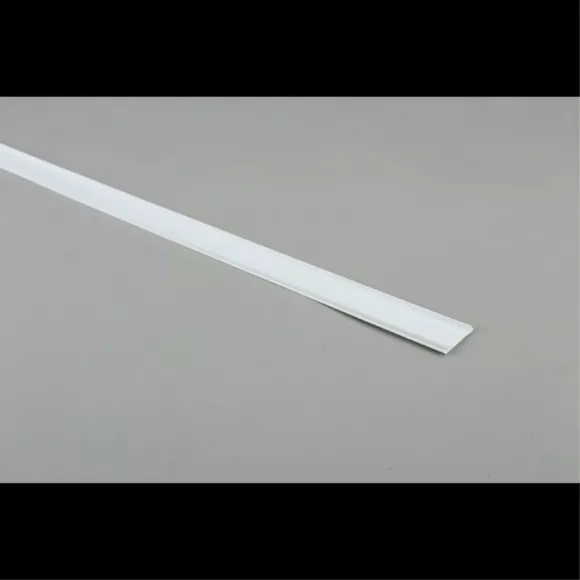 Лицевая заглушка Aployt Magnetic track 48 APL.0170.11.100, вид сбоку Лицевая заглушка Aployt Magnetic track 48 APL.0170.11.100, вид сбоку