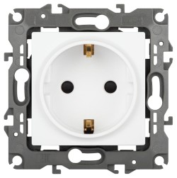 Розетка одноместная со шторками Эра 12-2102-01М Б0065661