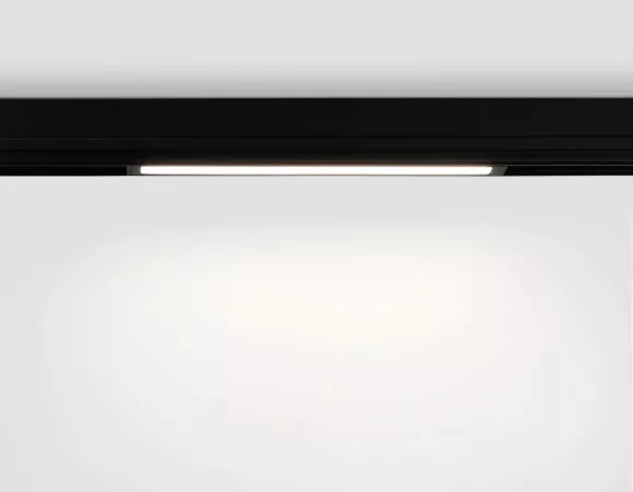 Трековый светодиодный светильник Ambrella Light Track System GL1660, вид сверху Трековый светодиодный светильник Ambrella Light Track System GL1660, вид сверху