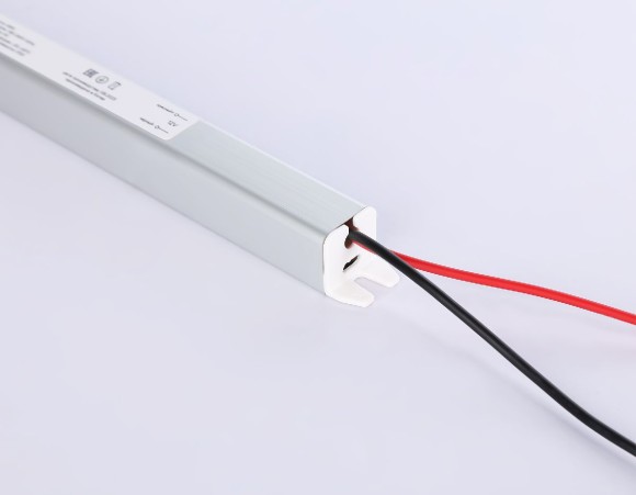 Блок питания Ambrella Light LED Driver 12V 48Вт AC185-260 4A IP20 GS8604