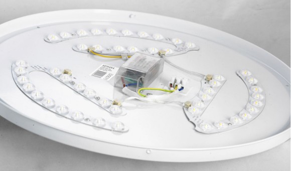 Потолочный светильник Lussole Moonlight LSP-8317