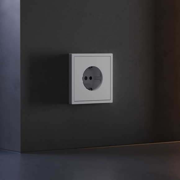 Накладка для розетки с заземлением и защитными шторками Voltum S70 (серый) VLS000716