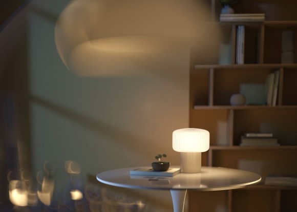 Настольная лампа Maytoni Omaggio MOD404TL-01BG