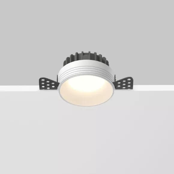 Встраиваемый светильник Maytoni Technical Okno DL055-8W3-4-6K-TRS-W Встраиваемый светильник Maytoni Technical Okno DL055-8W3-4-6K-TRS-W