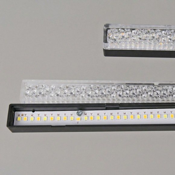 Потолочная люстра Reluce 79560-0.3-06 BK