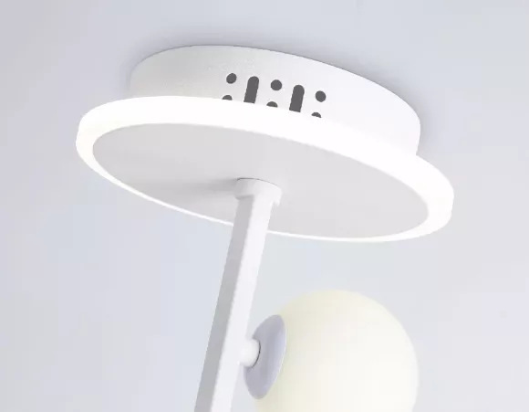 Люстра на штанге Ambrella Light Comfort LineTech FL66261, 6400