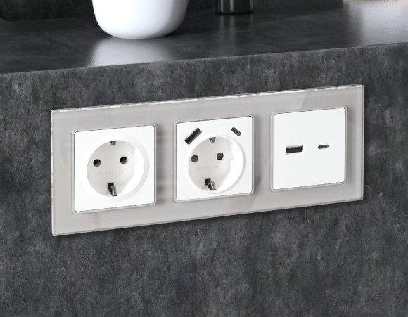 Рамка одноместная Ambrella Volt Platos AF330401