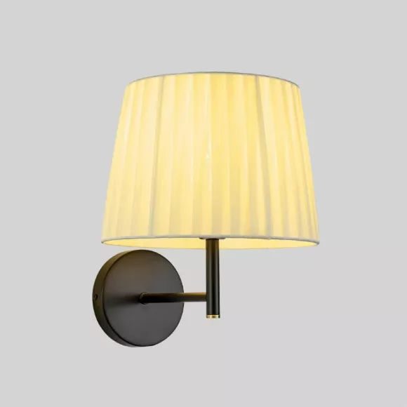 Бра Lumion Moderni Tune 8302/1W, декоративные элементы крупным планом Бра Lumion Moderni Tune 8302/1W, декоративные элементы крупным планом