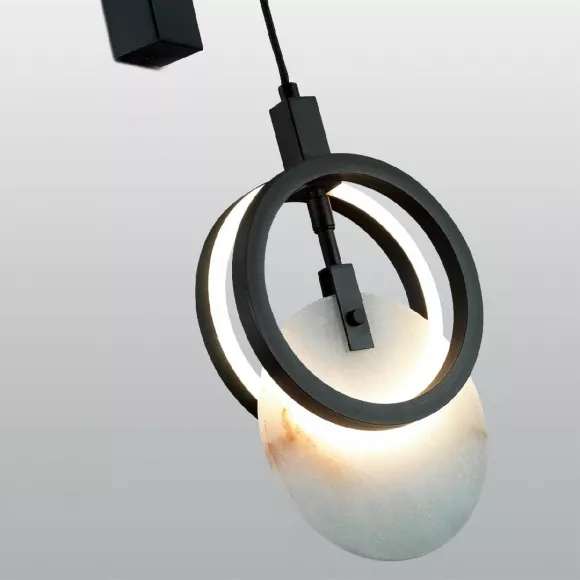Настенный светильник Odeon Light Mercury Hightech 5422/17WL, декоративные элементы крупным планом Настенный светильник Odeon Light Mercury Hightech 5422/17WL, декоративные элементы крупным планом