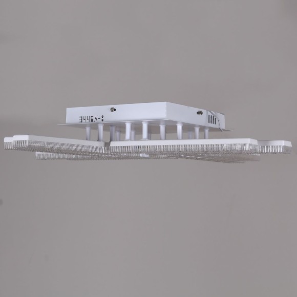 Потолочная светодиодная люстра с пультом управления Reluce 03446-3.3-08C WH