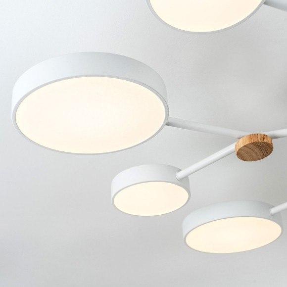 Потолочная светодиодная люстра с пультом управления LED4U L3201-960 WT