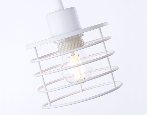 Подвесной светильник Ambrella Light Traditional TR8078